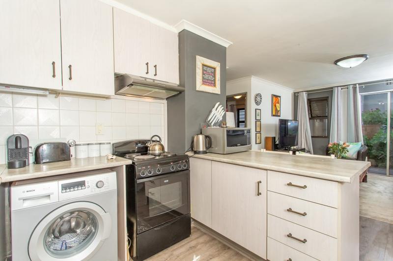 2 Bedroom Property for Sale in Tyger Valley Western Cape